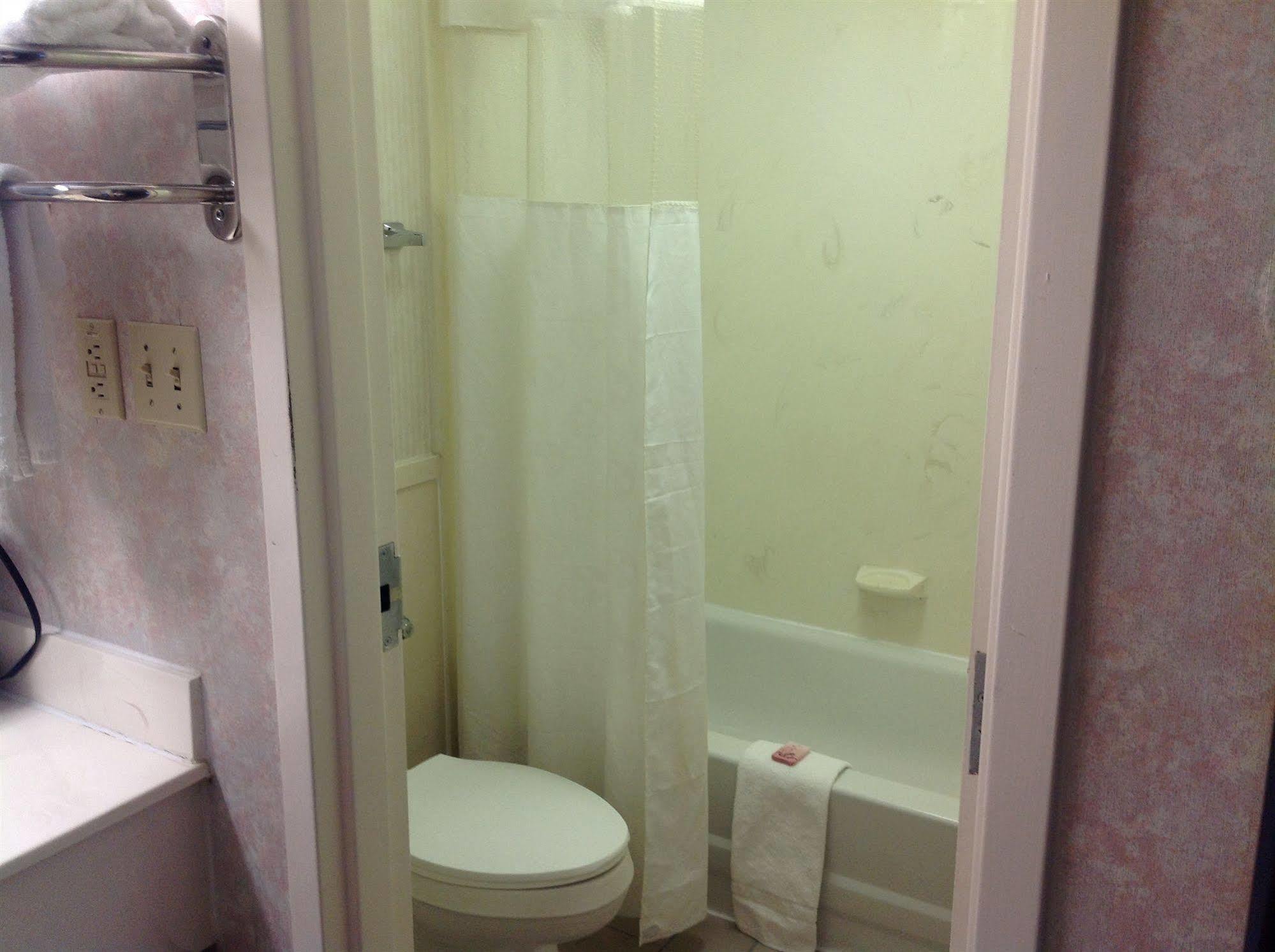 Colonial Inn And Suites - Memphis Southaven Εξωτερικό φωτογραφία